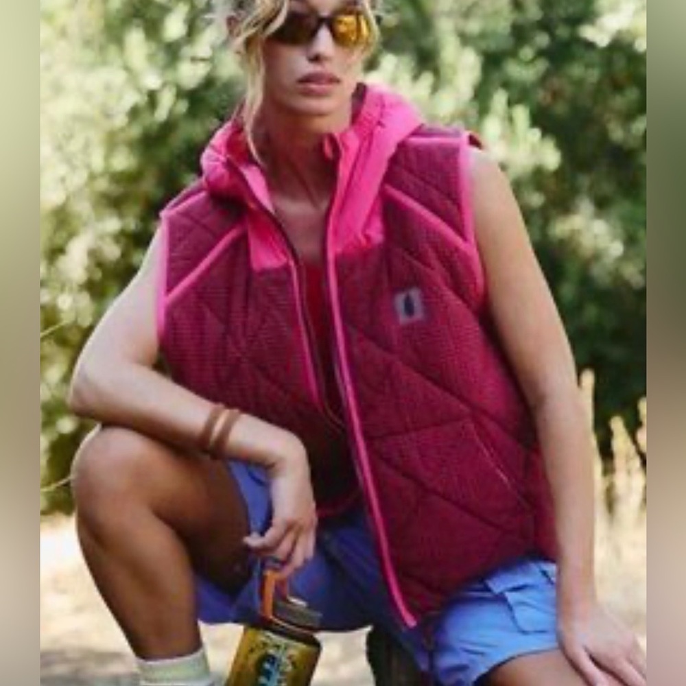 Free people Recreation Reversible Fleece Puffer Vest. NWT. Sour cherry.